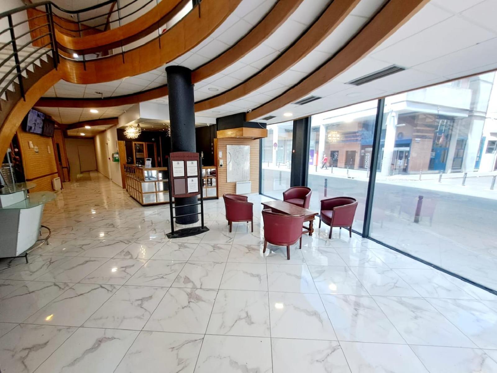 Crystal Hotel Saint Denis Basilique Zewnętrze zdjęcie